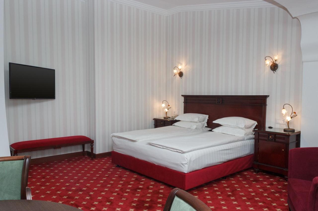 Ar Nuvo Hotel Karagandi Kültér fotó