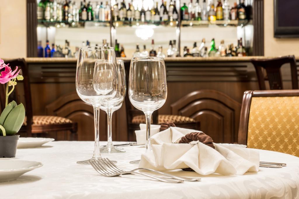 Ar Nuvo Hotel Karagandi Kültér fotó