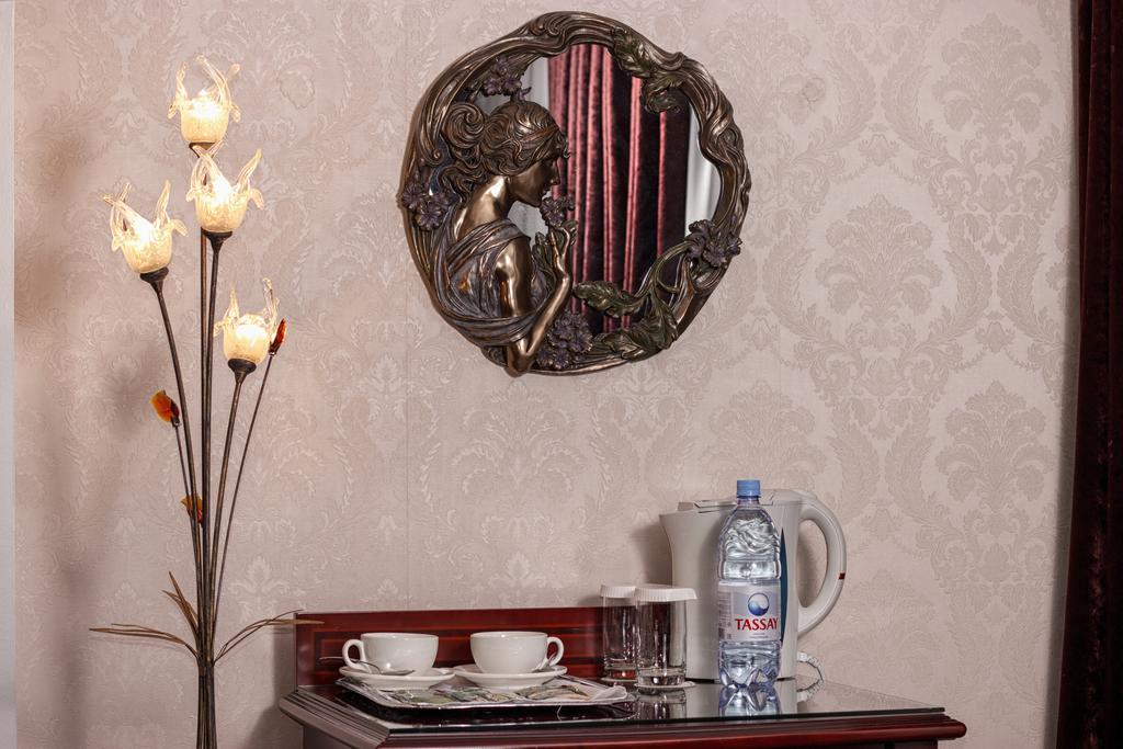 Ar Nuvo Hotel Karagandi Kültér fotó