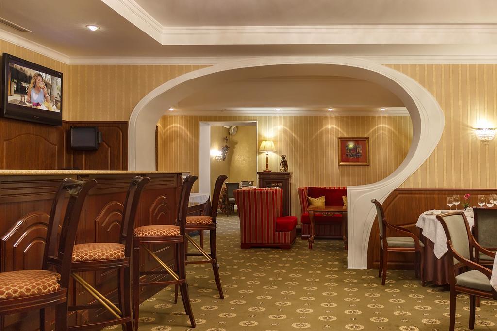 Ar Nuvo Hotel Karagandi Kültér fotó