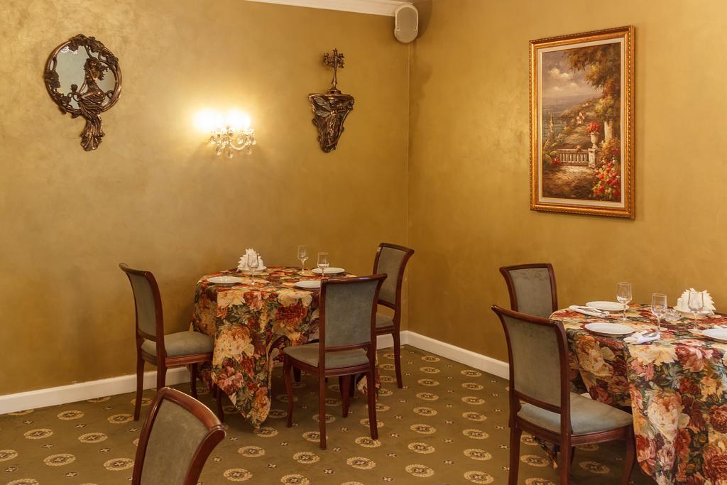 Ar Nuvo Hotel Karagandi Kültér fotó