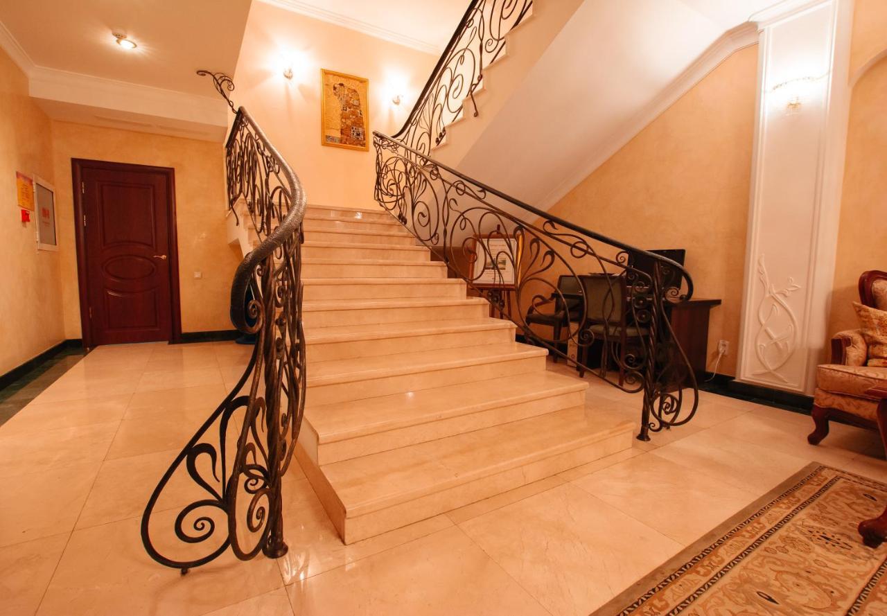 Ar Nuvo Hotel Karagandi Kültér fotó